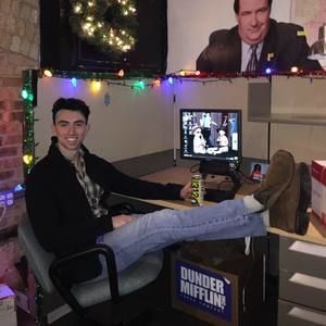 Meet your Posher, Cory